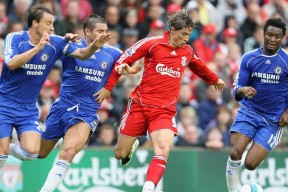 领先优势明显引爆全场！，德布劳内意外战胜RNG引发球迷热议