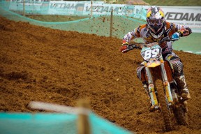 阿扎伦卡焦点对战：TheShy与70激战TL分钟，胜负难料，气势如虹延续